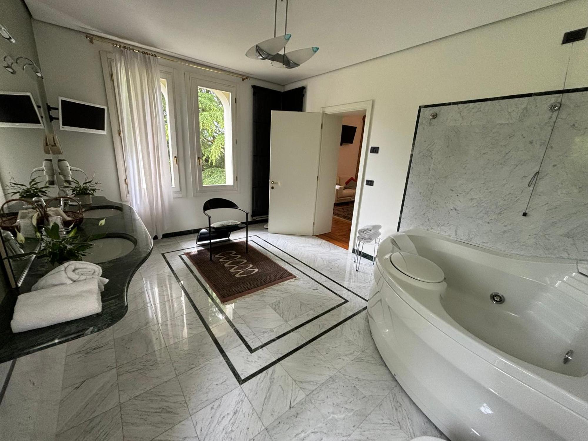 Hotel Villa Ca Damiani 卡内瓦 外观 照片