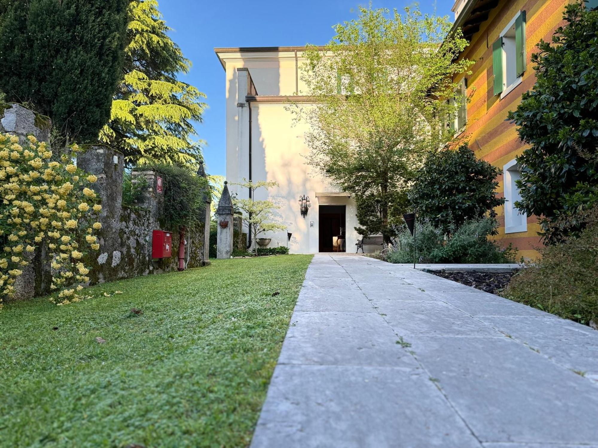 Hotel Villa Ca Damiani 卡内瓦 外观 照片